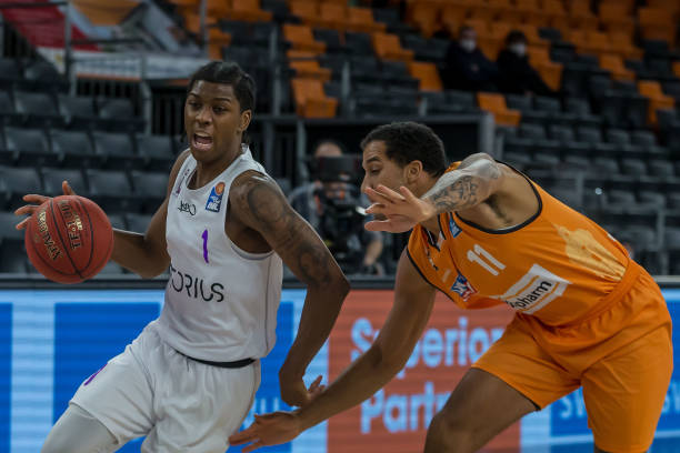 成稳定的进 成稳定的进